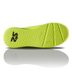 Salming Spark Shoe Safety Yellow / Black Kid's Indoor Court Shoes -Ball Sports Store Salming Spark Shoe Kid Sole 31410.1565958796.1280.1280